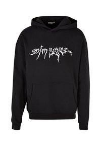 Schwarzer Hoodie aus Baumwolle, mit einer vorderen Kängurutasche, gerippten Bündchen und einem auffälligen weißen Grafikslogan auf der Brust.