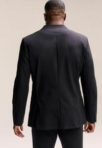 Next ATHLETIC FIT STRETCH TECH REGULAR FIT - Blazere - black