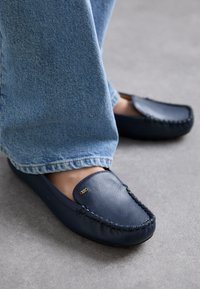 EVE - Mokaszinok - navy