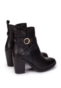 Yokono Botines de tacón - black