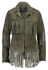 Veste en daim vert olive avec poches avant, couture décorative, col et longues franges sur la poitrine, les manches et l'ourlet.