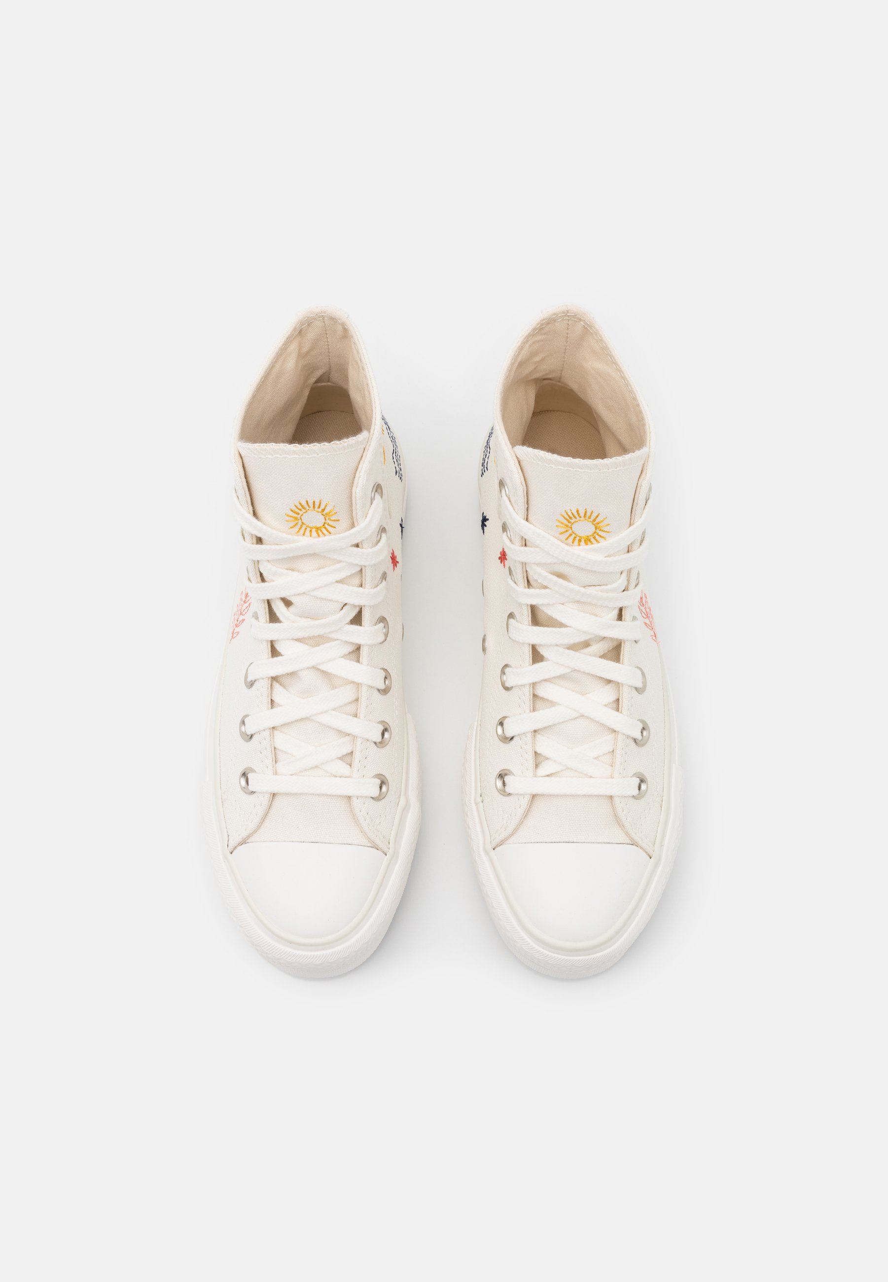 chuck taylor all star lift egret vintage