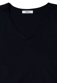 Maglione V-neck blu navy realizzato in morbido tessuto con trama. Etichetta con la scritta "CECIL." Design semplice senza motivi o accenti visibili.