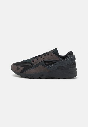 Nike huarache size 11 Clearance