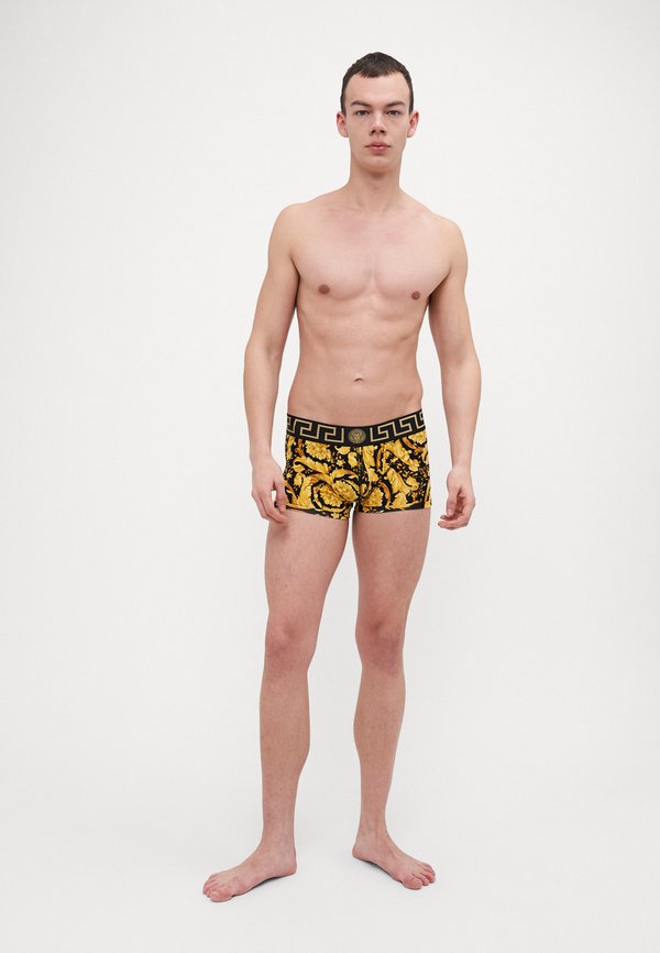 SHORT TRUNK BAROCCO ALL OVER NEW LOGO - Trunks - schwarz gold3