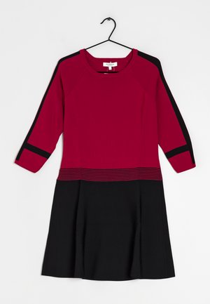 Robe de jour - red