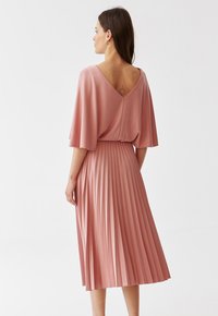 TATUUM GAJA - Päevakleit - pink