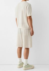 Bershka Shorts - beige