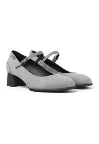 Szare zamszowe buty typu Mary Jane z okrągłym noskiem, dwoma cienkimi regulowanymi paseczkami i niskim obcasem w kształcie bloku. Gładka faktura i minimalistyczny design.