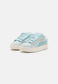 Puma UNISEX - Gördeszkacipők - dewdrop/warm white