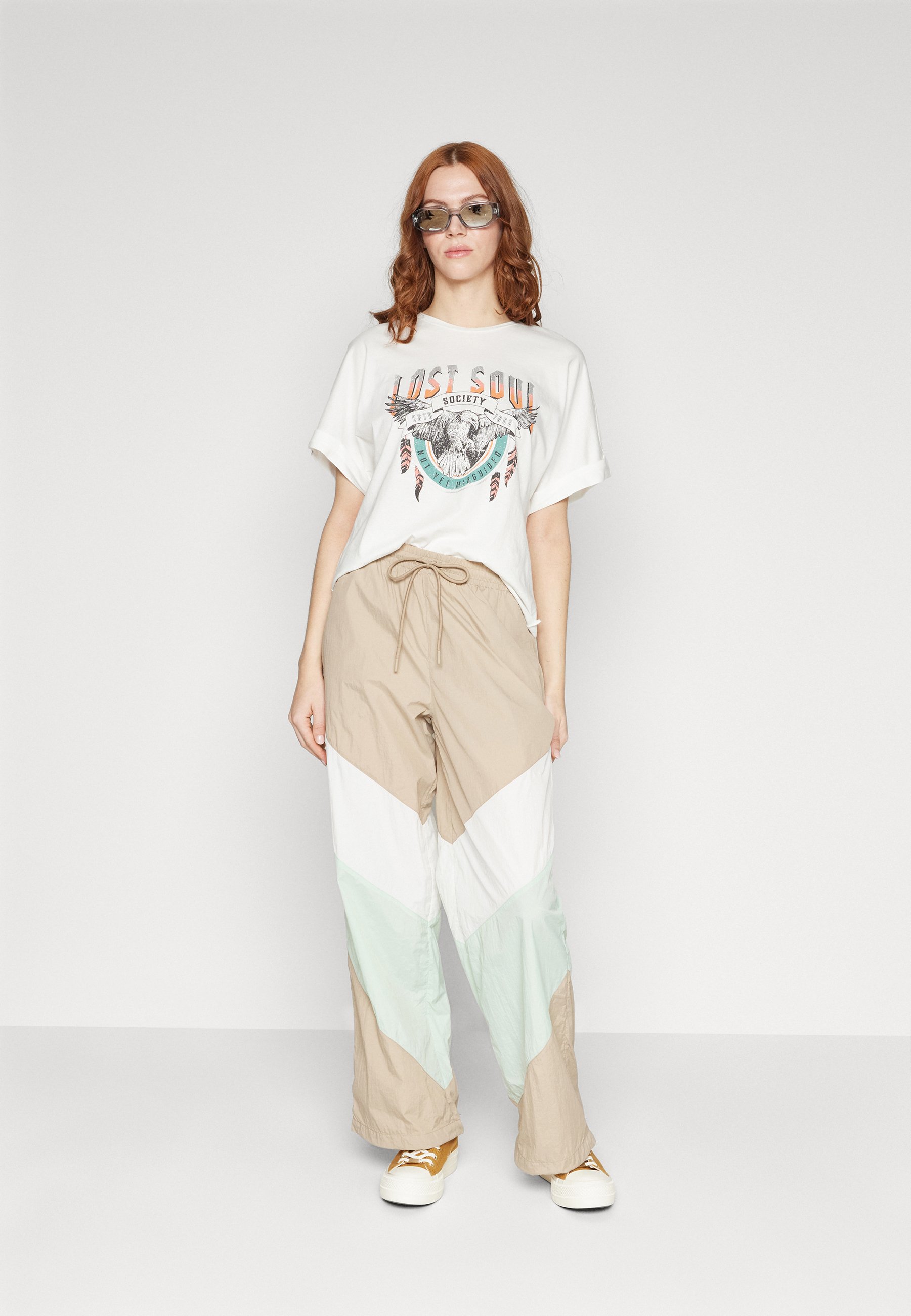 ONLY ONLJOSEPHINE PANT - Pantaloni - trench coat detail/color