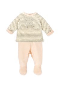 Conjunto acogedor para bebés a rayas en beige suave y melocotón claro, con mangas largas, pantalones con pies y un diseño de ratón de dibujos animados en la parte superior.