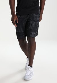 Nike Performance Urheilushortsit - black