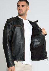 Mustang Skinnjacka - vintage brown