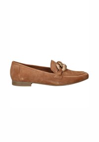Bruine suède moccasin schoen met een ronde neus, voorzien van een decoratieve knoopdetail op de wreef en een lage, gestapelde hak.