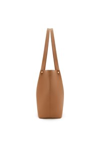 Sac en toile en cuir texturé brun clair, doté de deux longues anses et d'un haut resserré avec des accents métalliques sur les côtés.