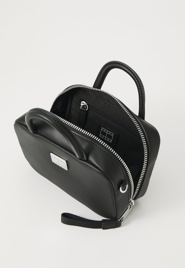 AMERICAN COOL TRUNK - Handbag4