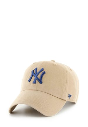 Beige Baumwollsch baseball cap mit einem dunkelblauen gestickten "NY"-Logo auf der Vorderseite und einem kleinen Logo an der Seite. Gebogener Schirm.