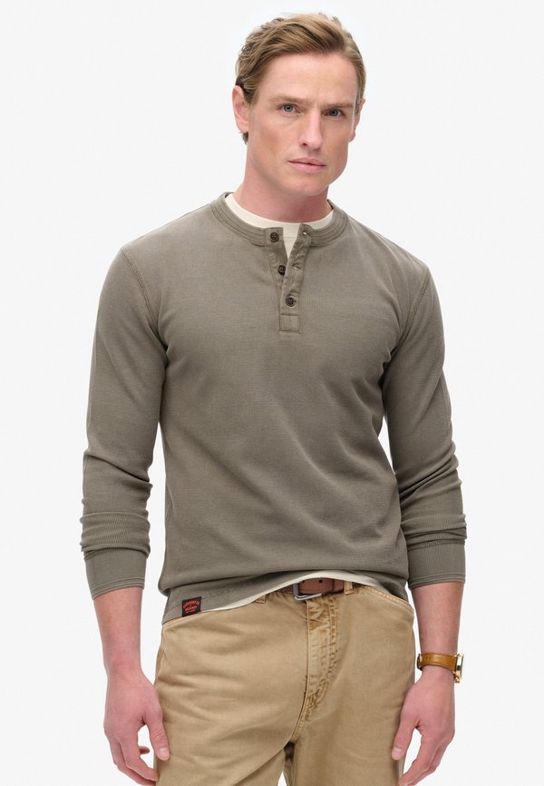 VINTAGE TEXTURED GRANDAD  - Langarmshirt