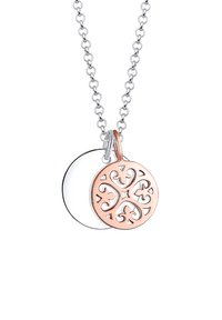 Sølv kædedesign med en klar, cirkulær vedhæng og en roseguld cirkulær charme med intrikate udskårne blomster mønstre.
