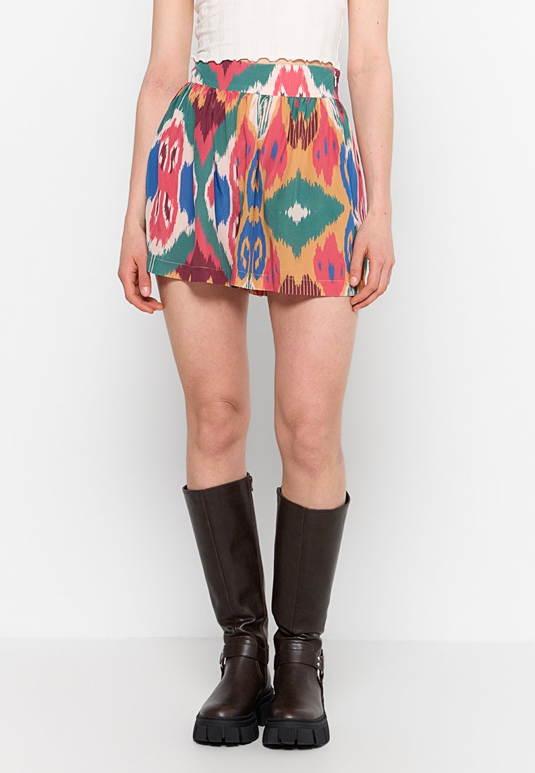 Vanessa Bruno Shorts meerkleurig