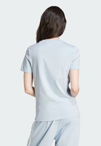 adidas Sportswear W LIN T - Triko s potiskem - blue