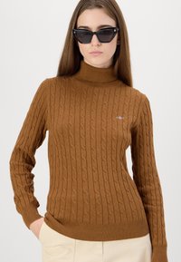 GANT TURTLENECK - Pullover - cacao
