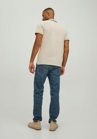 Jack & Jones PREMIUM JPRBLUWIN SS STS - Polo majica - white pepper