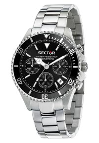 Orologio in acciaio inox argentato con quadrante nero, dotato di tre sotto-quadranti, finestra per la data e lunetta girevole. Resistente all'acqua fino a 100 metri.