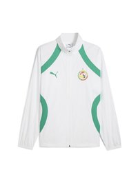 Hvid sportjakke med grønne accenter og snørebånd, med lynlås foran, høj krave og et logo-patch på brystet.