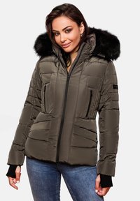 Padded green jacket with a black faux fur hood, zippered pockets, and ribbed cuffs. Features a structured design with horizontal stitching.
