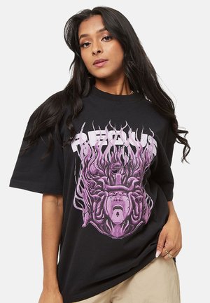 PEQUS, MEDUSA GRAPHIC - Print T-shirt - black