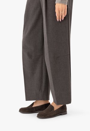 RYŁKO, 2GS23___ - Slipper - brown