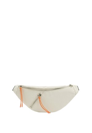 Beżowa nerka z dwoma srebrnymi zamkami i pomarańczowymi zawieszkami na suwak, zaprojektowana do noszenia bez użycia rąk.