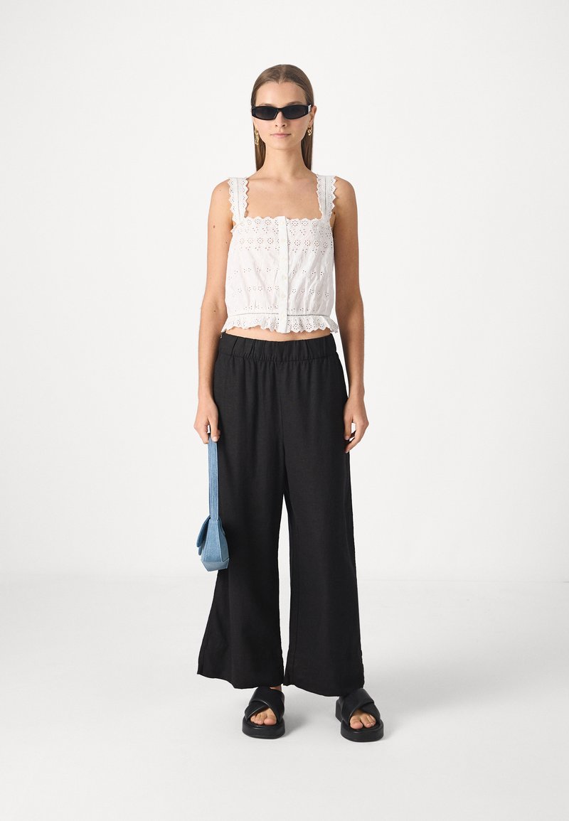 Top Brodé Gap à œillets - Noir, Taille M Femme - Neuf Avec étiquettes