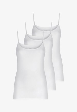 Tre canottiere bianche da donna con spalline sottili, disposte sovrapposte in formazione sfalsata su uno sfondo bianco.