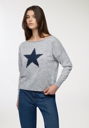 SCOLLO A BARCA CON APPLICAZIONE A STELLA
 - Maglione - blu