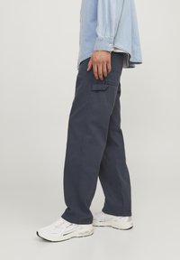 Jack & Jones JPSTEDDIE CARPENTER - Pantaloni - india ink