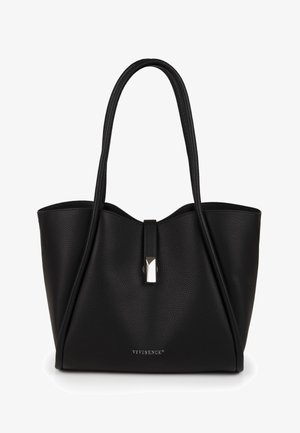Czarna, teksturowana torba typu tote z dwoma długimi uchwytami, centralnym paskiem ze srebrną klamrą oraz logo "VIVISENCE" z przodu.