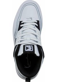 Karl Kani LOW V - Sportbačiai - white black