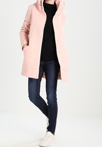 TOM TAILOR DENIM Abrigo clásico - nude