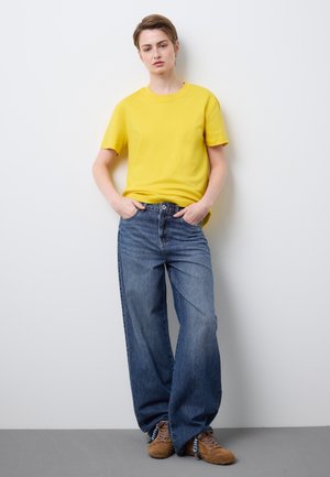 WITH COLOURFUL LACES - Stringate sportive - light brown