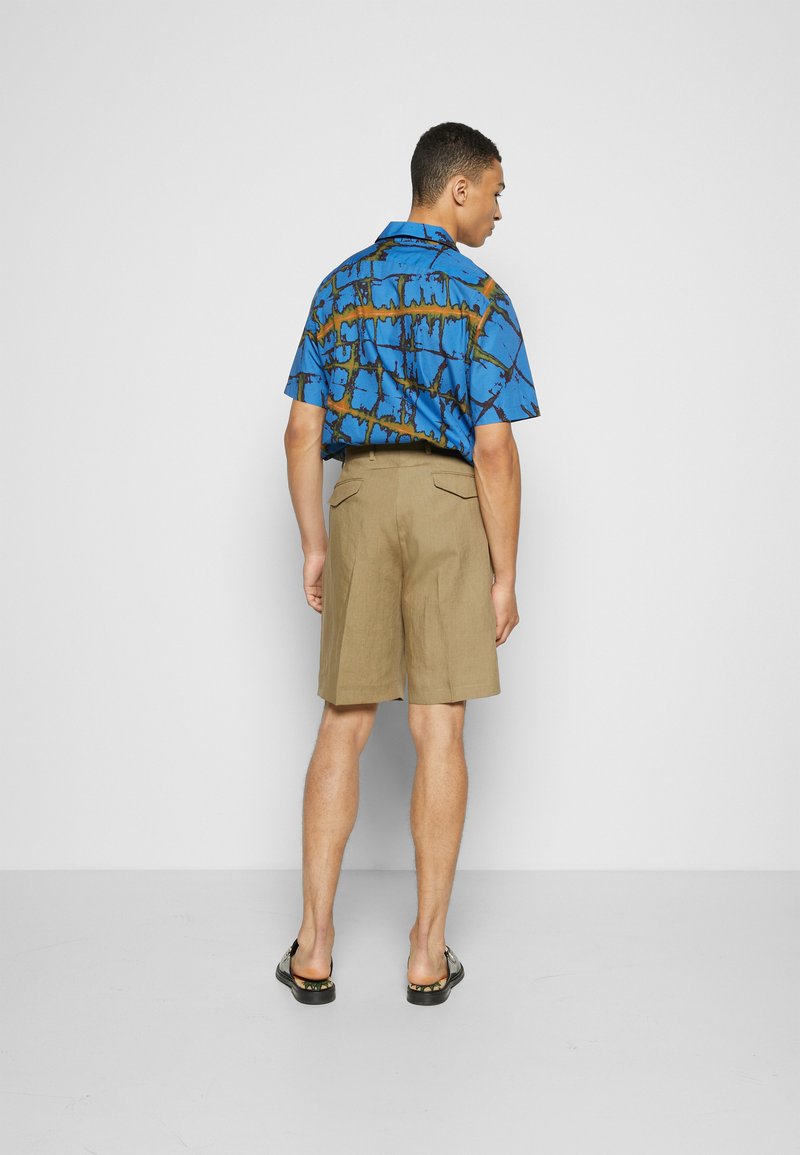 Herren T-shirts & Polos | Paul Smith FORMAL Shorts green/grün - PY32846 Herren T-shirts & Polos | Paul Smith FORMAL Shorts green/grün - PY32846