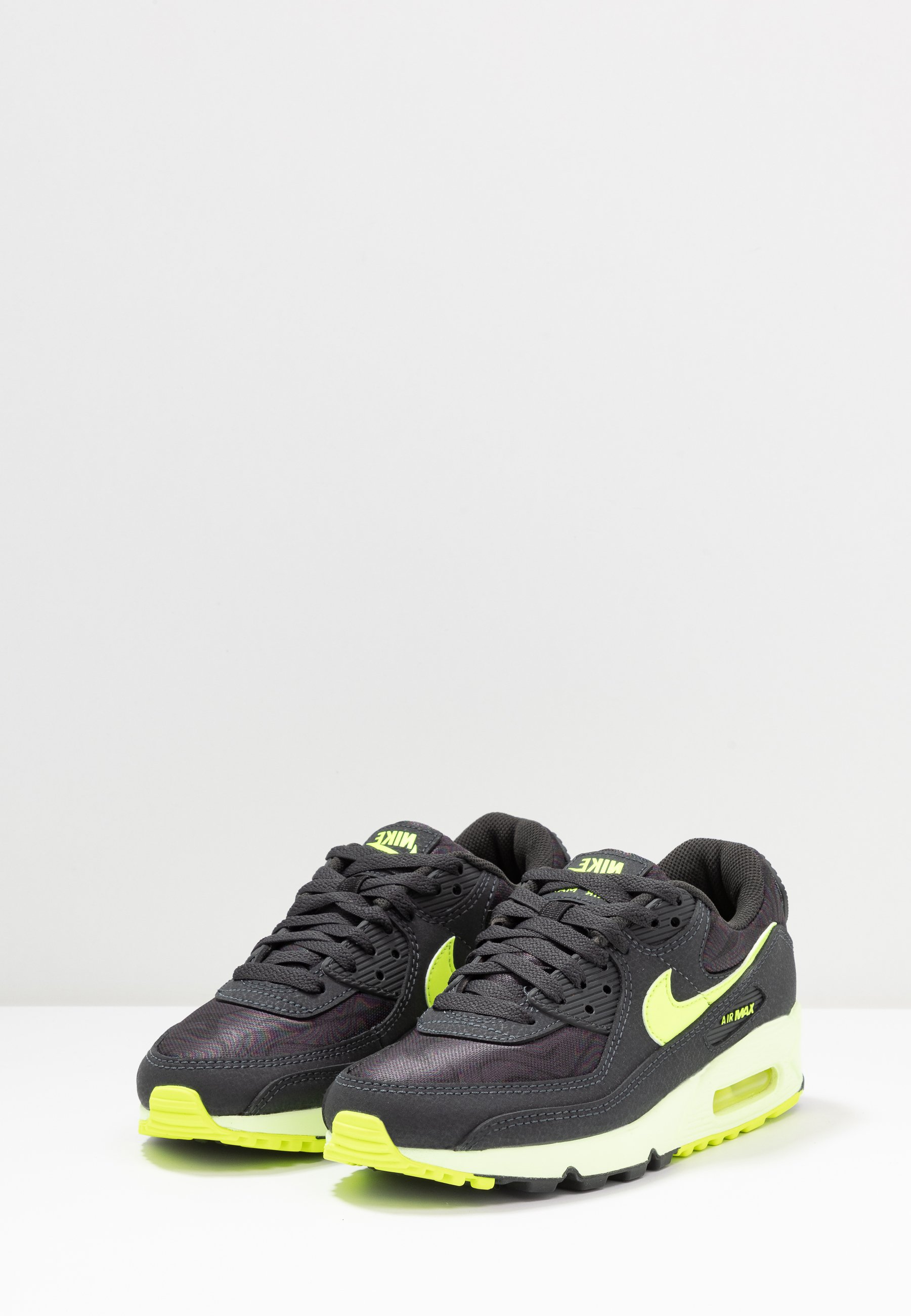 air max 90 dark smoke grey