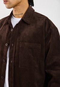 YOURTURN UNISEX - Jas - brown