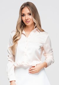 Sélectionné, beige