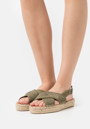 Platform sandals - khaki