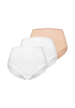 Tre mutandine da donna a vita alta in bianco e beige, sovrapposte e disposte su uno sfondo bianco semplice.