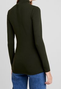 Selected Femme Långärmad tröja - dark brown