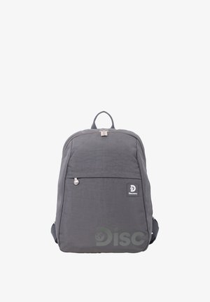 Grauer Rucksack mit vordeter Reißverschlusstasche, oberer Trageschlaufe, verstellbaren Schultergurten und kleinem Discovery-Logo auf der Vorderseite.